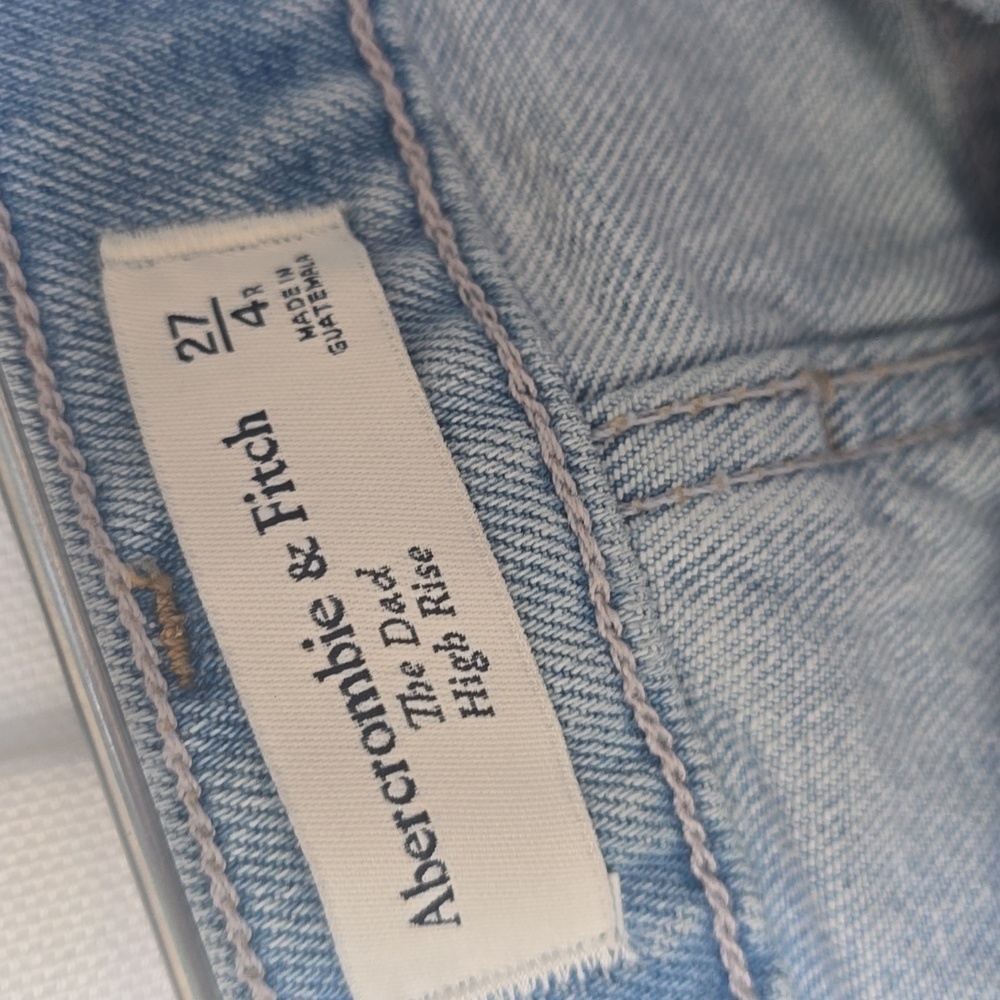 Abercrombie & Fitch The Dad High Rise Jeans - Picture 2 of 8
